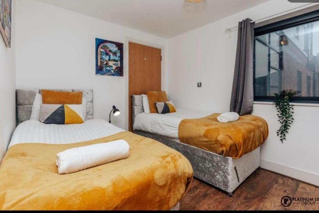Sl Luxury 2 Bed Broad St Home Birmingham Buitenkant foto