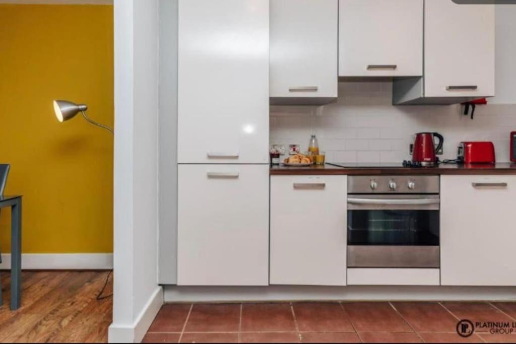 Sl Luxury 2 Bed Broad St Home Birmingham Buitenkant foto
