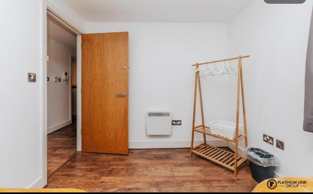 Sl Luxury 2 Bed Broad St Home Birmingham Buitenkant foto