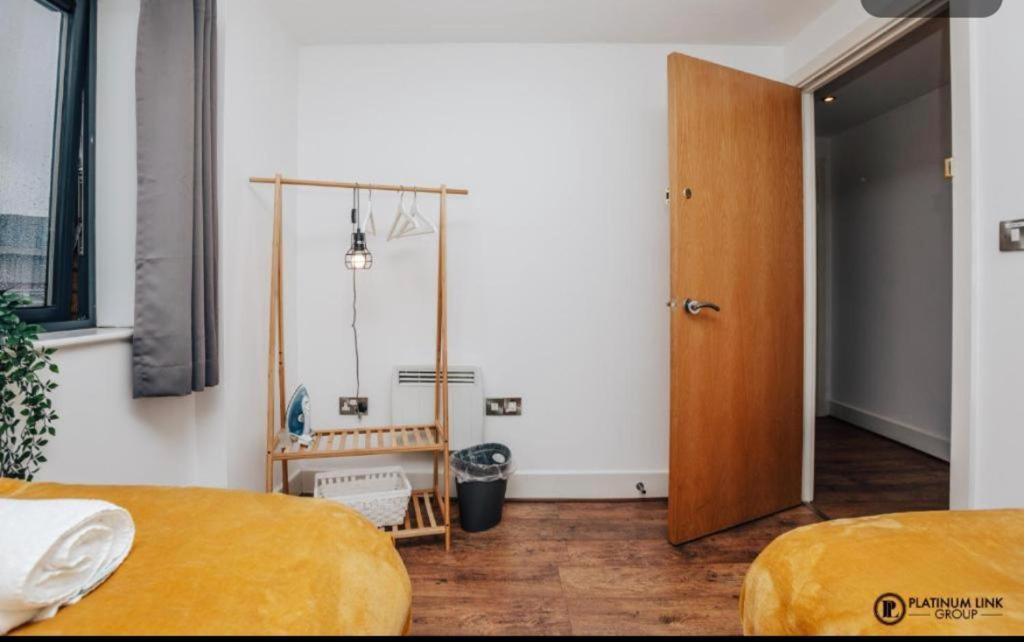 Sl Luxury 2 Bed Broad St Home Birmingham Buitenkant foto
