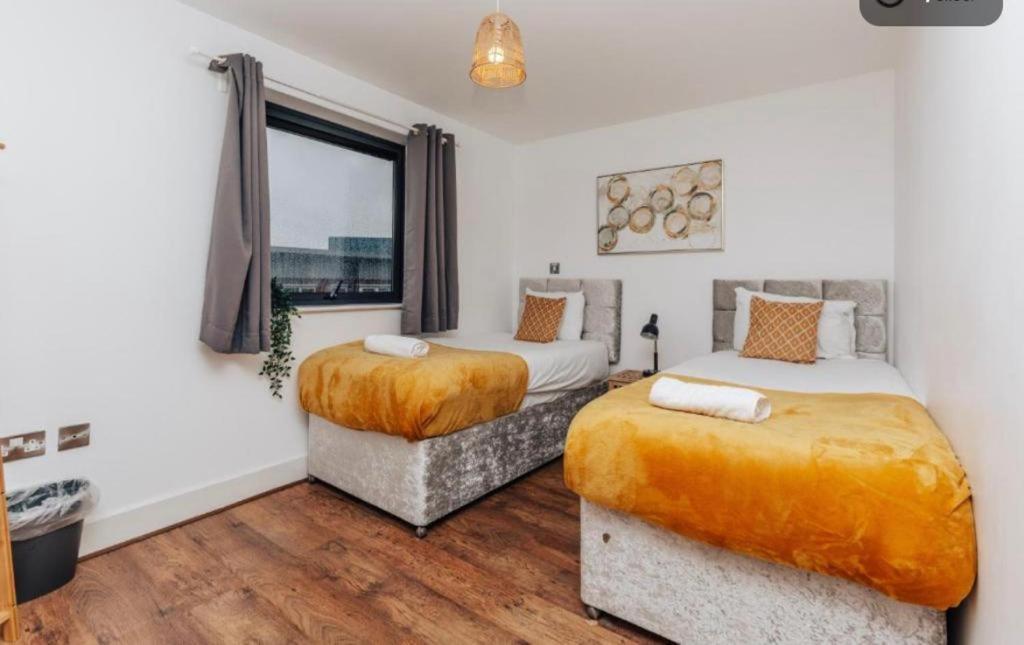 Sl Luxury 2 Bed Broad St Home Birmingham Buitenkant foto
