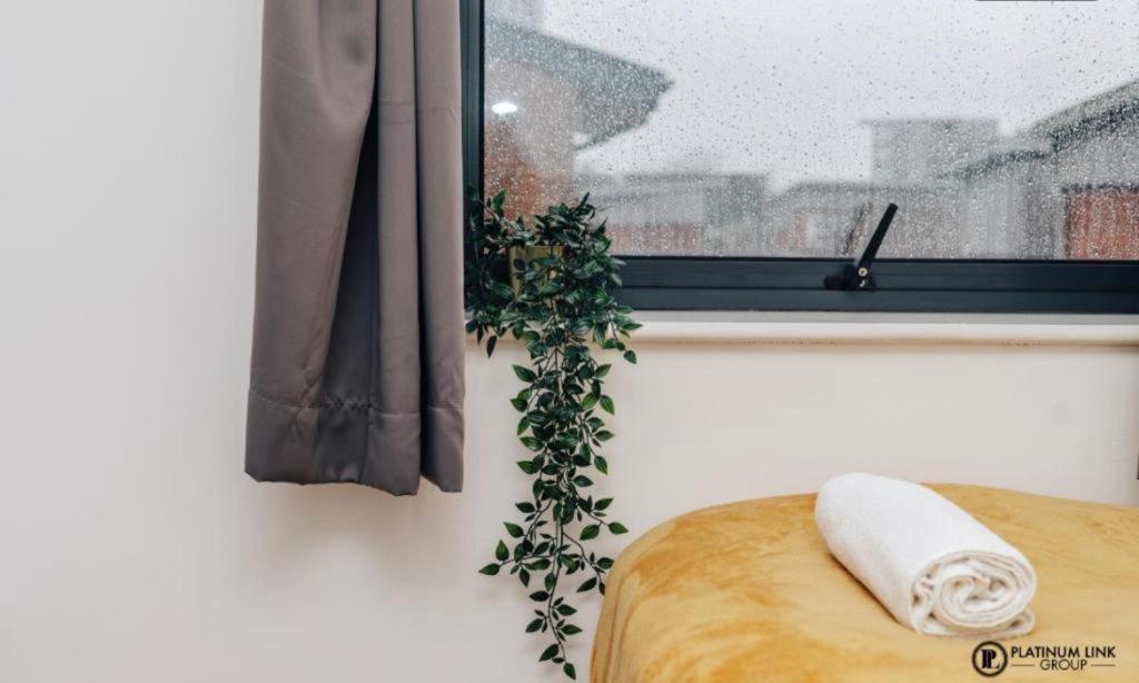 Sl Luxury 2 Bed Broad St Home Birmingham Buitenkant foto